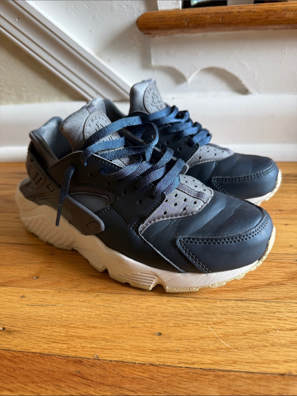 Nike Women’s Navy and Gray Athletic Sneakers